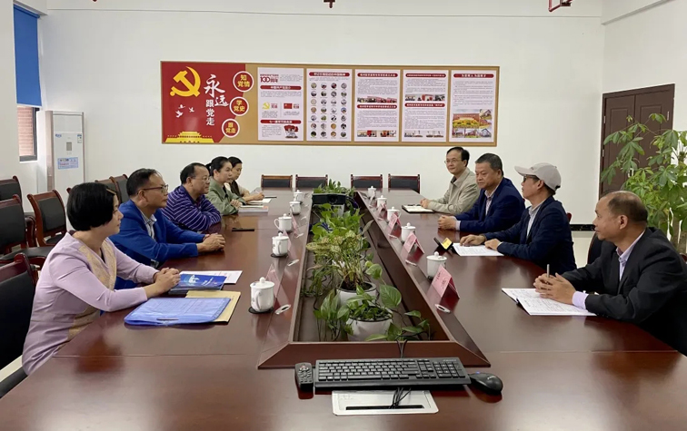 咱們主動“跑起來”，讓職工參保“零跑腿”