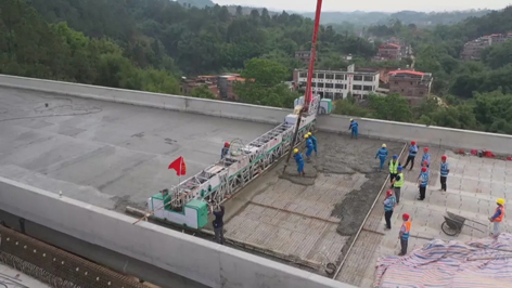 勞動(dòng)光榮丨“五一”不打烊 蒼昭高速公路建設(shè)者堅(jiān)守崗位搶進(jìn)度